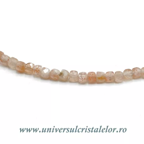 Colier piatra soarelui cub fatetat - 2,5 mm Colier piatra soarelui cub fatetat - 2,5 mm