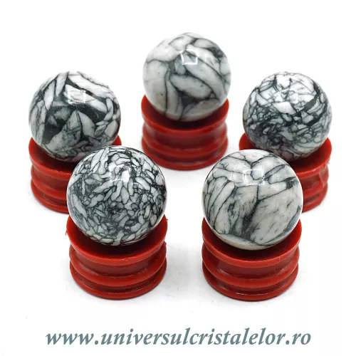 Sfera pinolit  Sfera pinolit