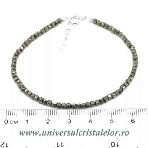 Bratara pirita cub fatetat - 2.5 mm Bratara pirita cub fatetat - 2.5 mm