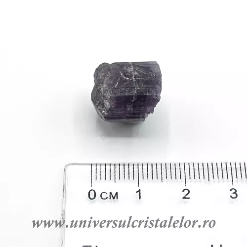 Scapolit mov mineral unicat m04 Scapolit mov mineral unicat m04