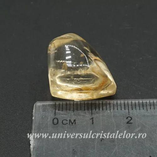 Scapolit galben slefuit unicat m1 Scapolit galben slefuit unicat m1