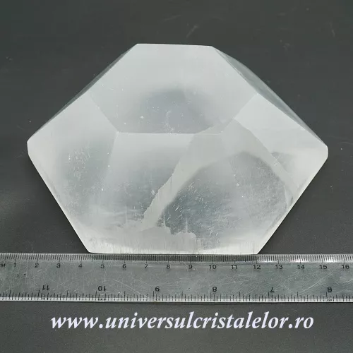 Selenit bol hexagon