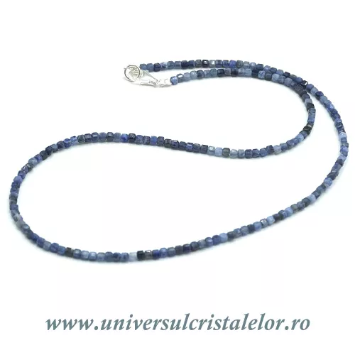 Colier sodalit cub fatetat - 2,5mm Colier sodalit cub fatetat - 2,5mm