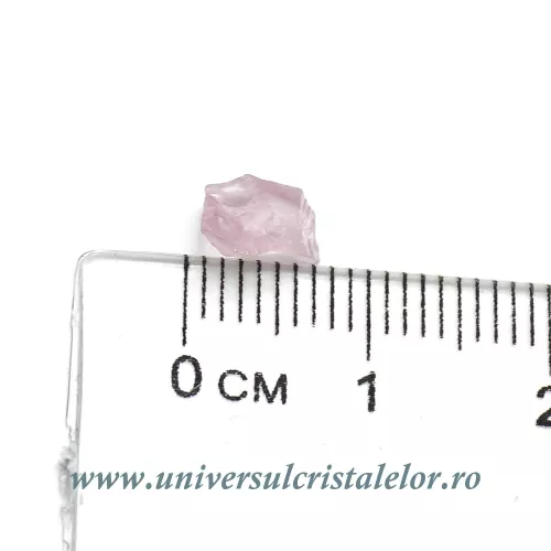 Spinel roz mineral unicat m01 Spinel roz mineral unicat m01
