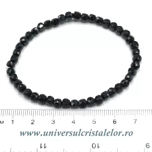 Bratara spinel cub fatetat pe elastic - 4 mm Bratara spinel cub fatetat pe elastic - 4 mm