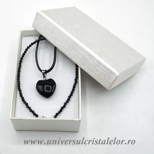 Set bratara spinel si pandantiv obsidian cu snur si cutie Set bratara spinel si pandantiv obsidian cu snur si cutie