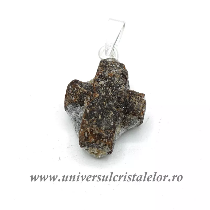 Pandantiv staurolit m3