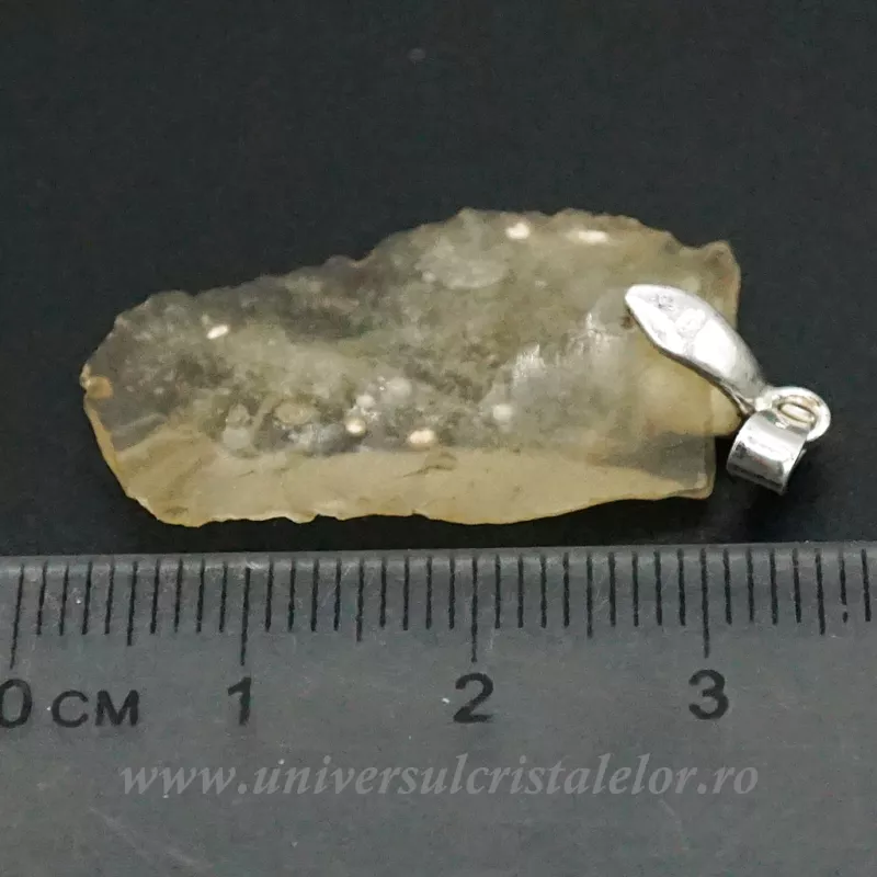 Pandantiv tectita aurie