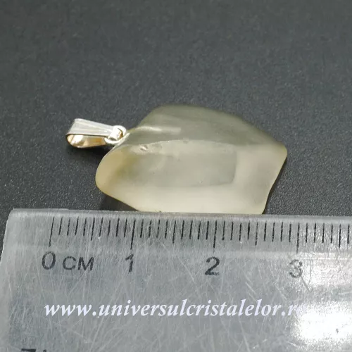 Pandantiv tectita aurie