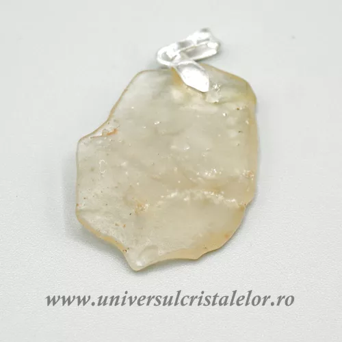 Pandantiv tectita aurie