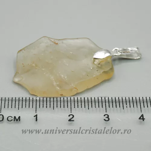 Pandantiv tectita aurie