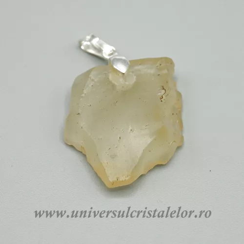 Pandantiv tectita aurie