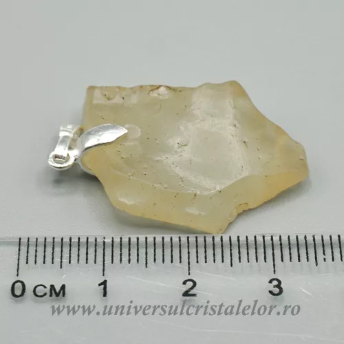 Pandantiv tectita aurie