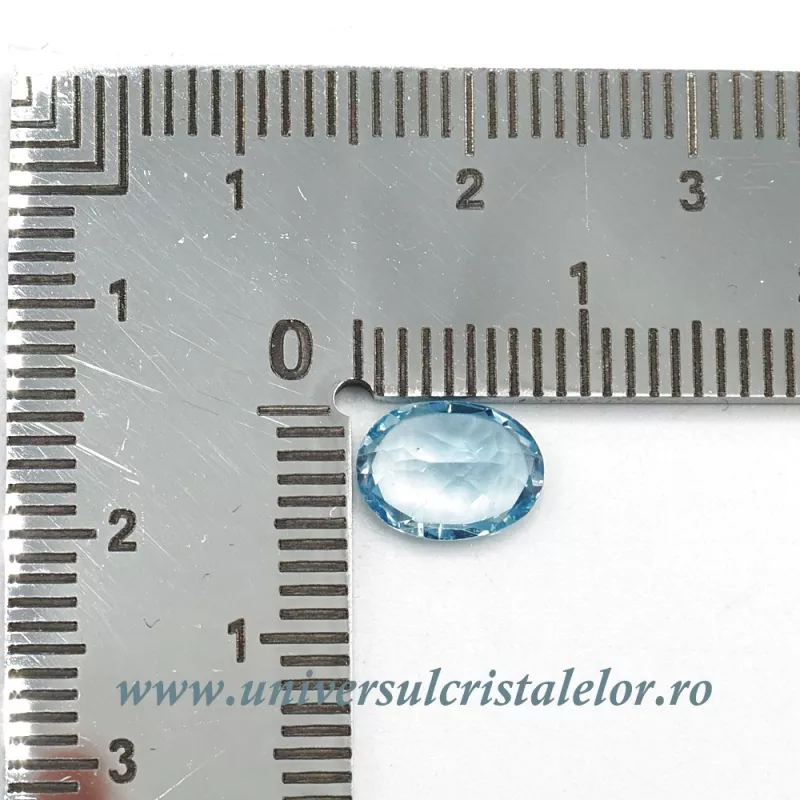 Topaz fatetat oval Topaz fatetat oval