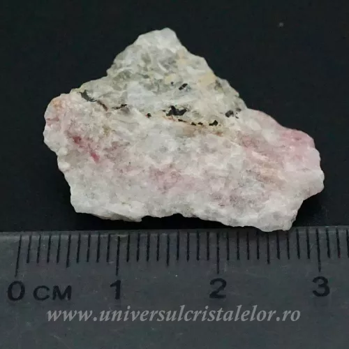 Tugtupit mineral brut unicat m3