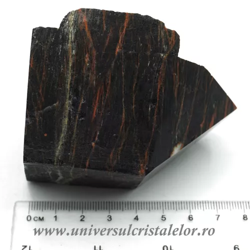 Varf turmalina cu hematit