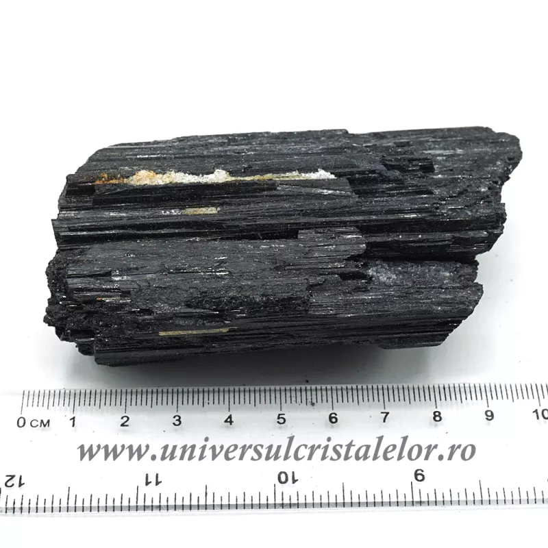 Turmalina neagra Turmalina neagra