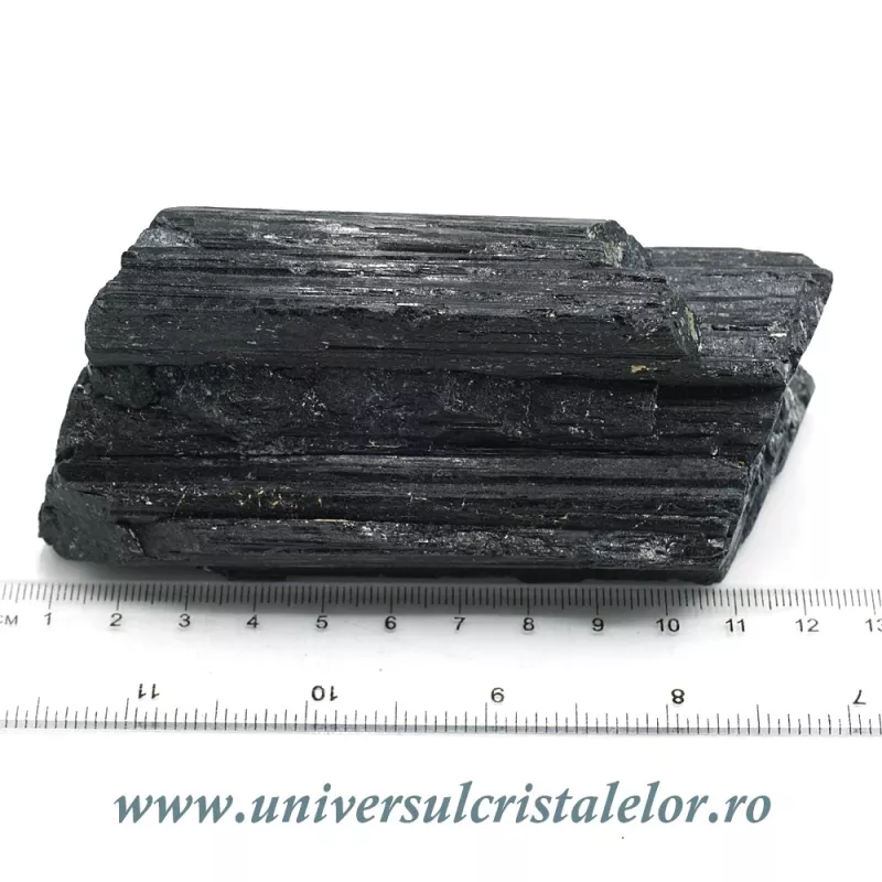 Turmalina neagra Turmalina neagra