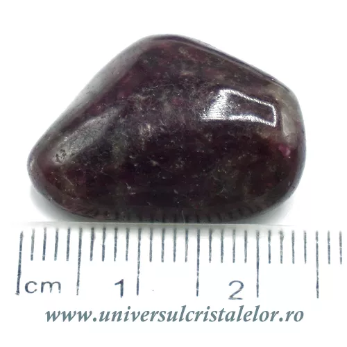 Turmalina rosie piatra rulata