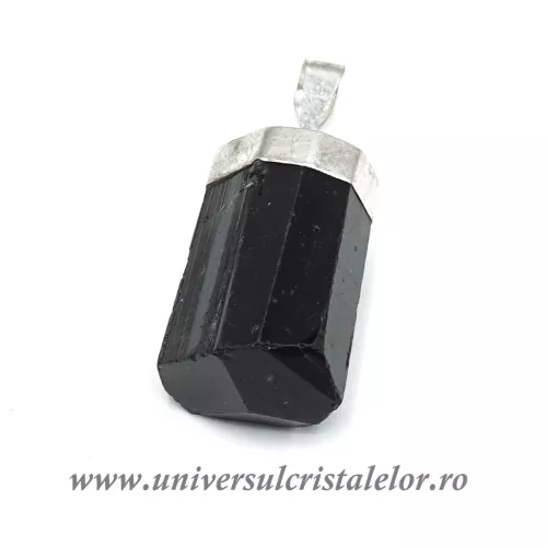 Pandantiv turmalina neagra Pandantiv turmalina neagra