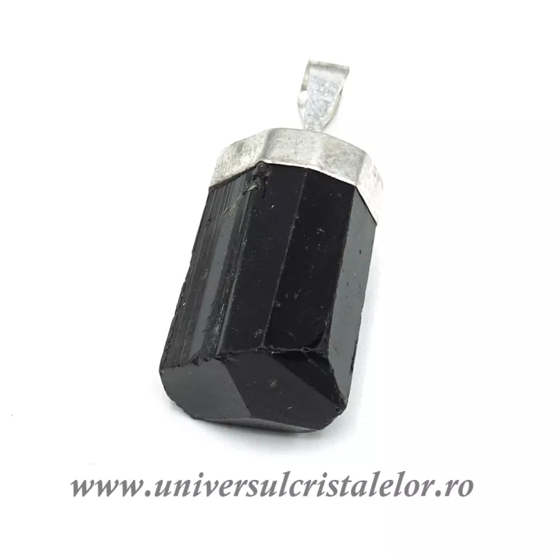 Pandantiv turmalina neagra Pandantiv turmalina neagra