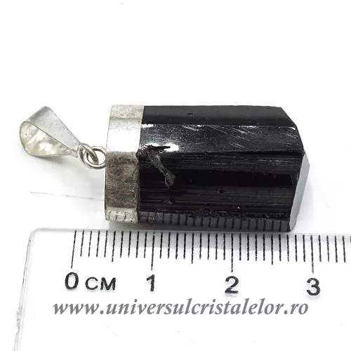 Pandantiv turmalina neagra Pandantiv turmalina neagra