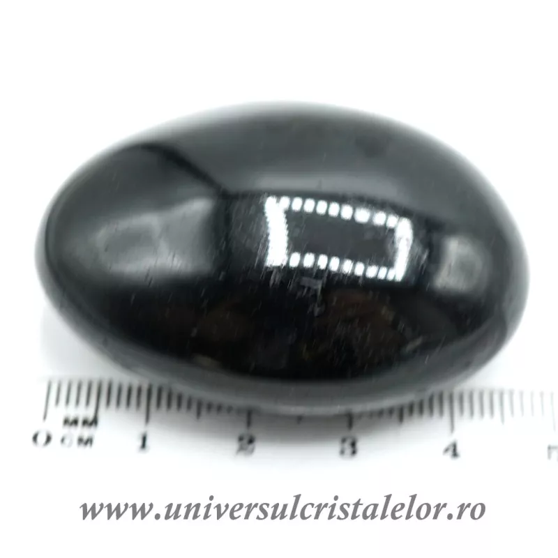 Turmalina neagra polisata