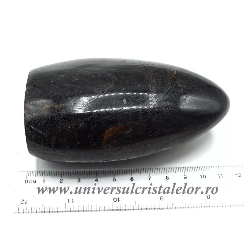 Sculptura turmalina neagra Sculptura turmalina neagra