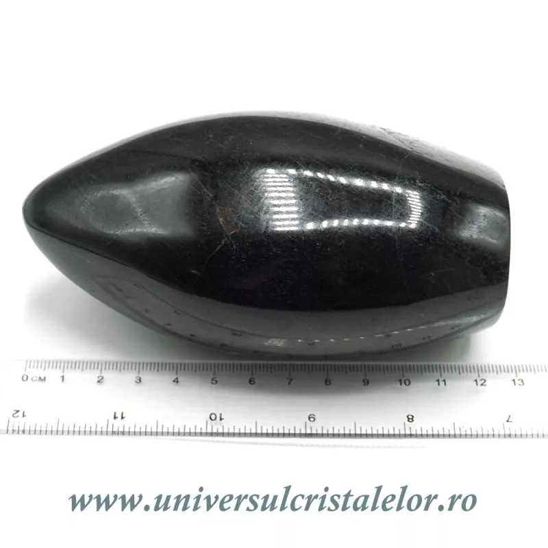 Sculptura turmalina neagra Sculptura turmalina neagra