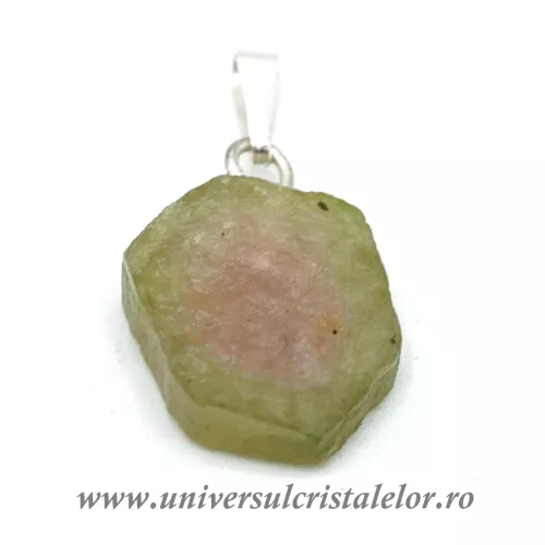 Pandantiv turmalina pepene