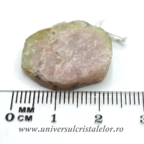 Pandantiv turmalina pepene