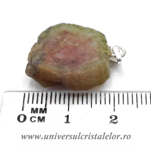 Pandantiv turmalina pepene