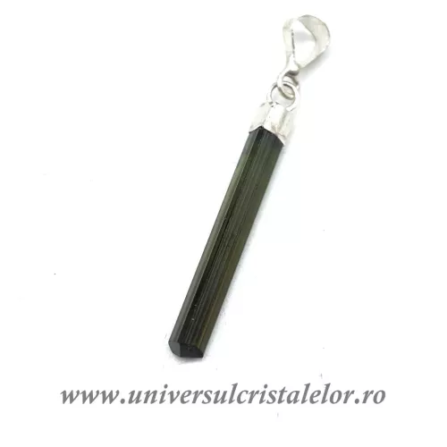 Pandantiv turmalina verde