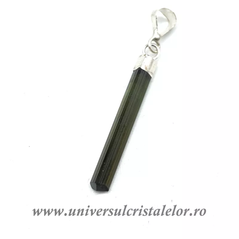 Pandantiv turmalina verde