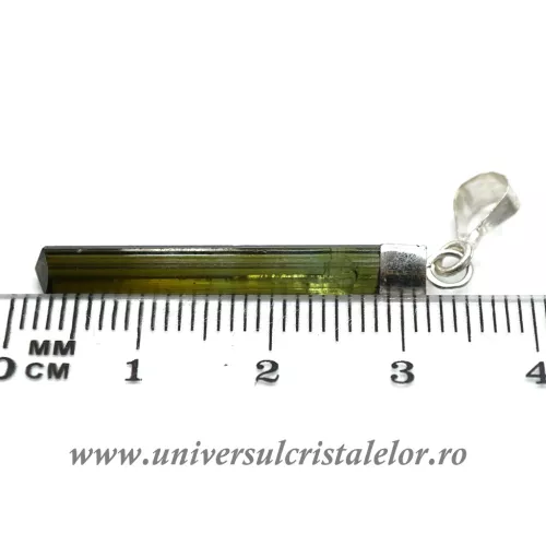 Pandantiv turmalina verde