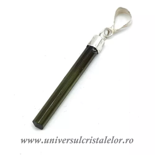 Pandantiv turmalina verde