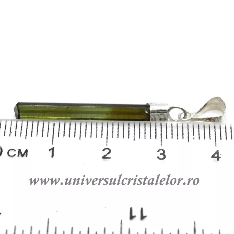 Pandantiv turmalina verde