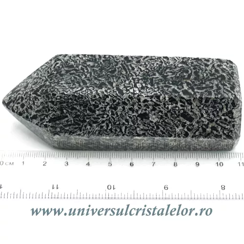 Turmalina varf cu baza Turmalina varf cu baza