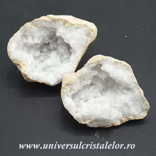 Geoda cuart alb m18 Geoda cuart alb m18