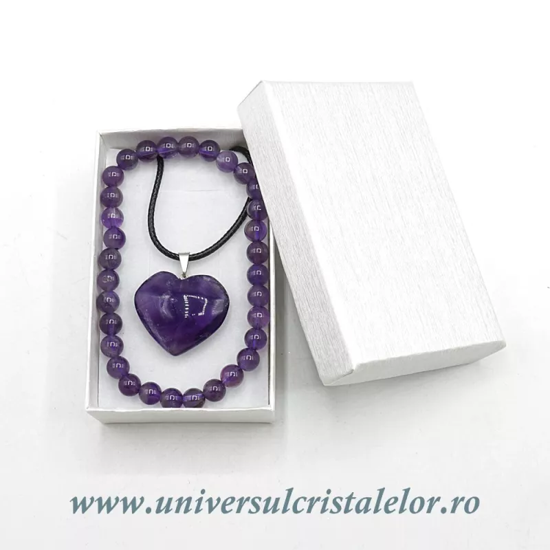 Set ametist bratara si pandantiv cu snur si cutie Set ametist bratara si pandantiv cu snur si cutie