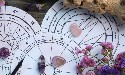 Pietre semiprețioase în funcție de zodie - Ghidul tău pentru echilibru și armonie