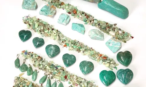 Amazonit - Piatra Curajului