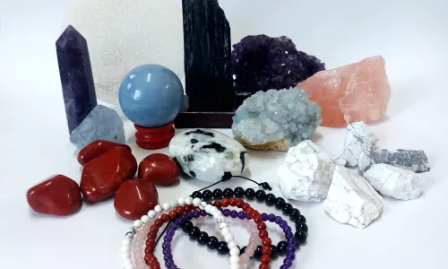 10 Cristale care ne ajuta sa dormim linistiti