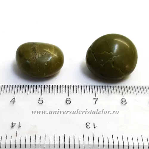 Opal verde piatra rulata m01 Opal verde piatra rulata m01