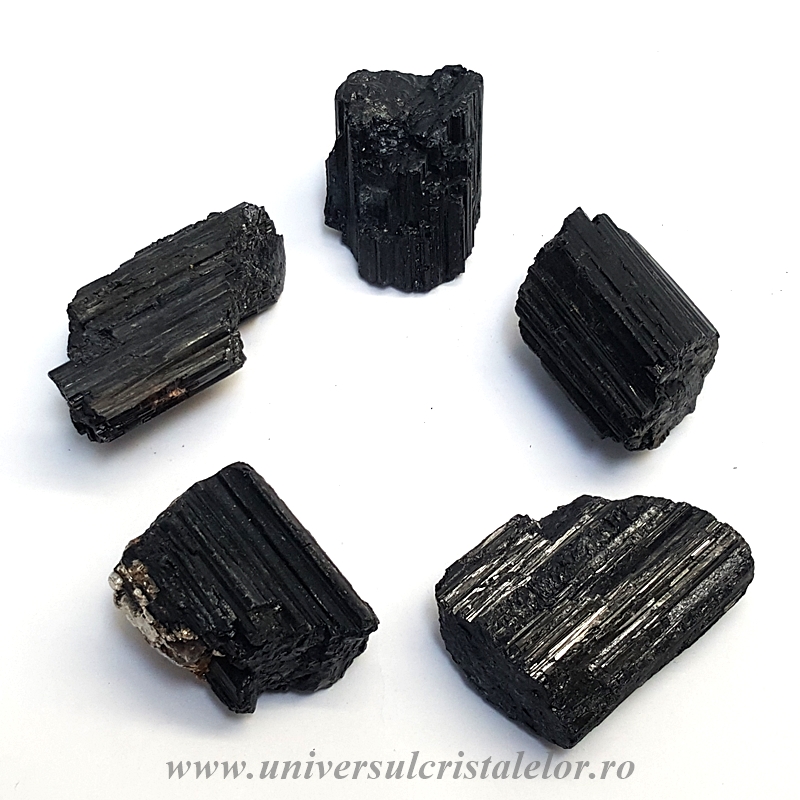 Turmalina neagra Turmalina neagra