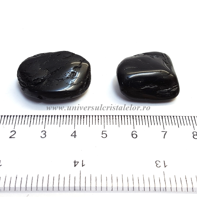 Turmalina neagra piatra rulata Turmalina neagra piatra rulata