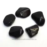 Turmalina neagra piatra rulata Turmalina neagra piatra rulata