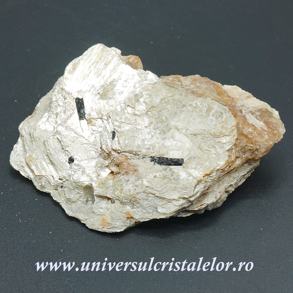 Universul Cristalelor Muscovit