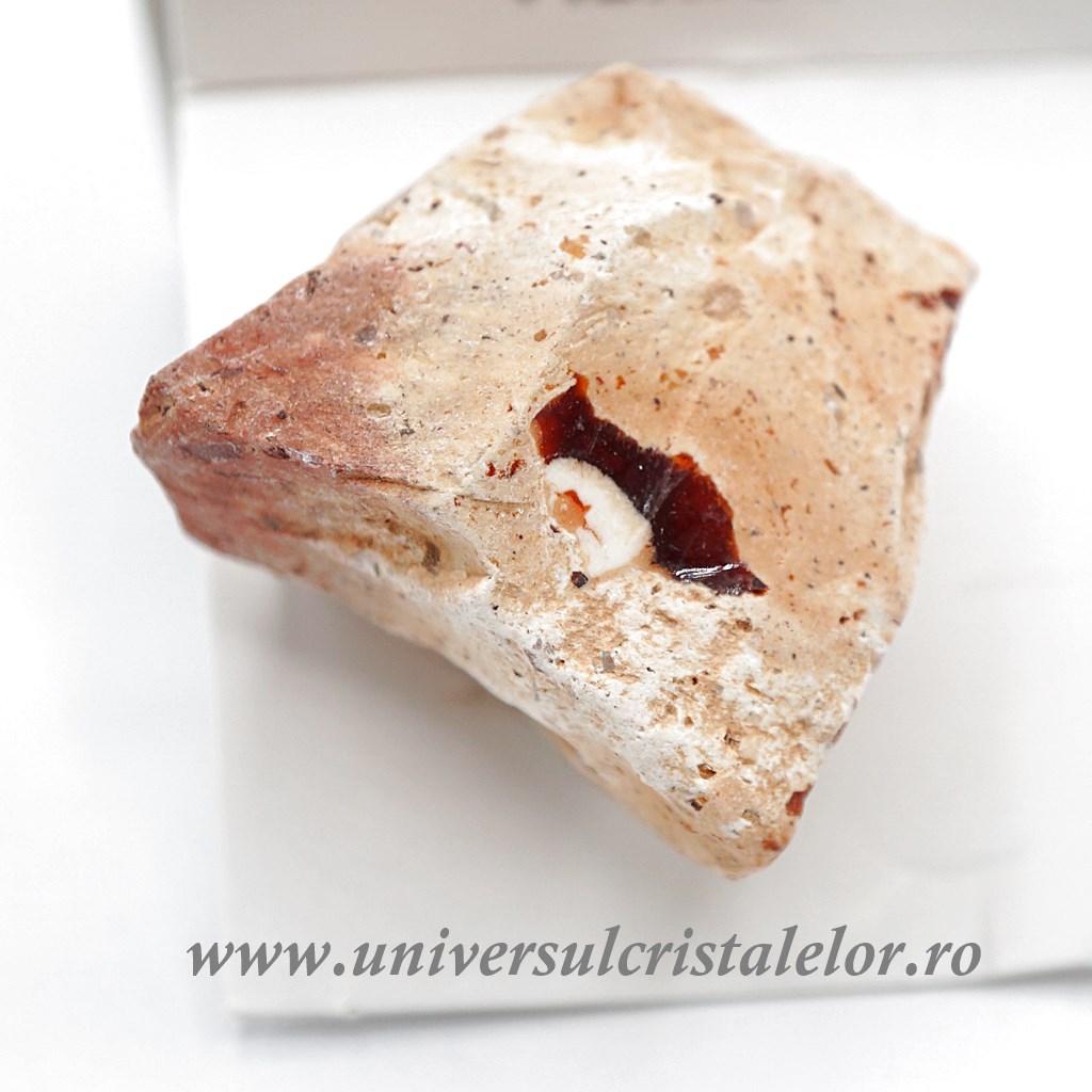 Opal Opal de foc in matrice m03