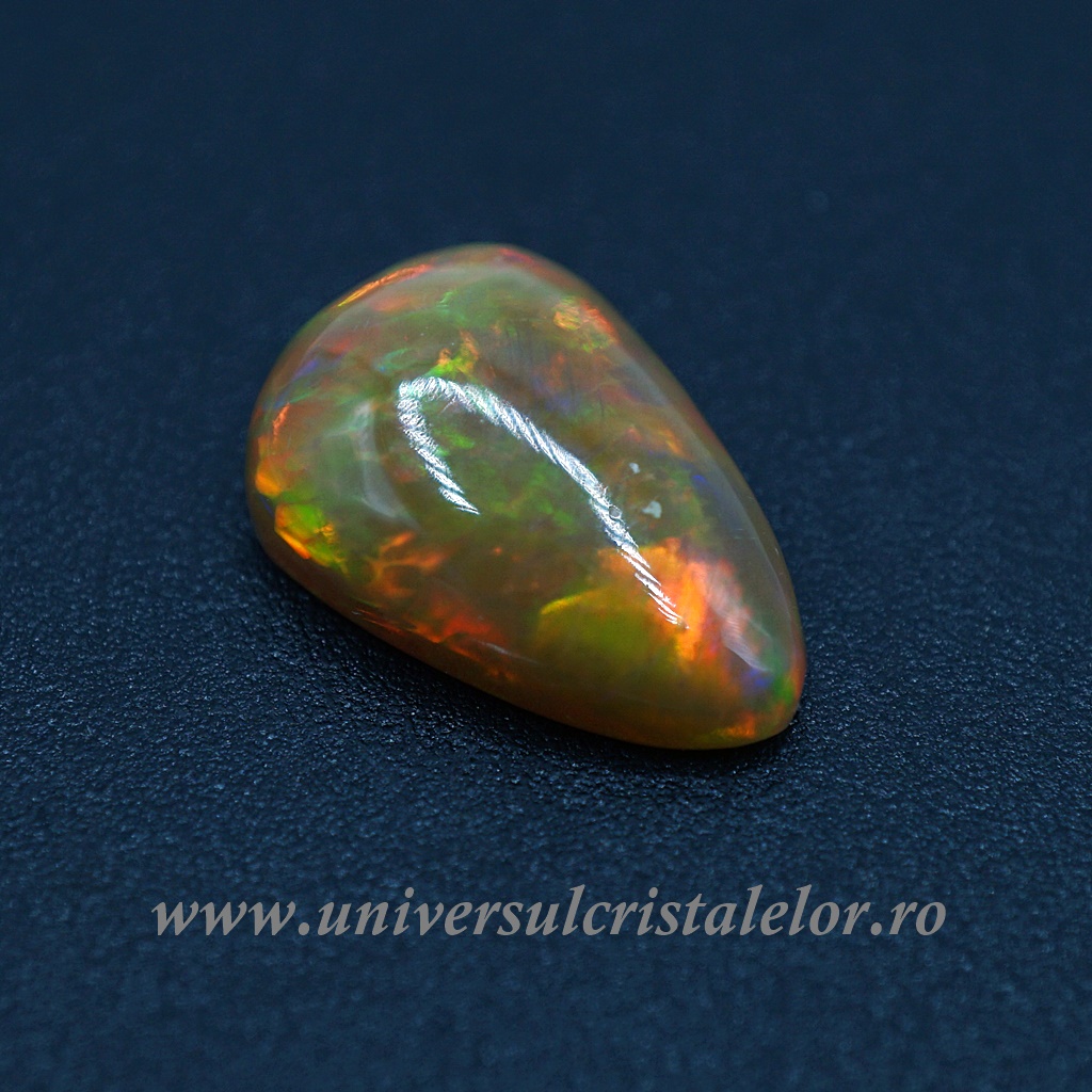 Opal Opal nobil Etiopia cabochon m10